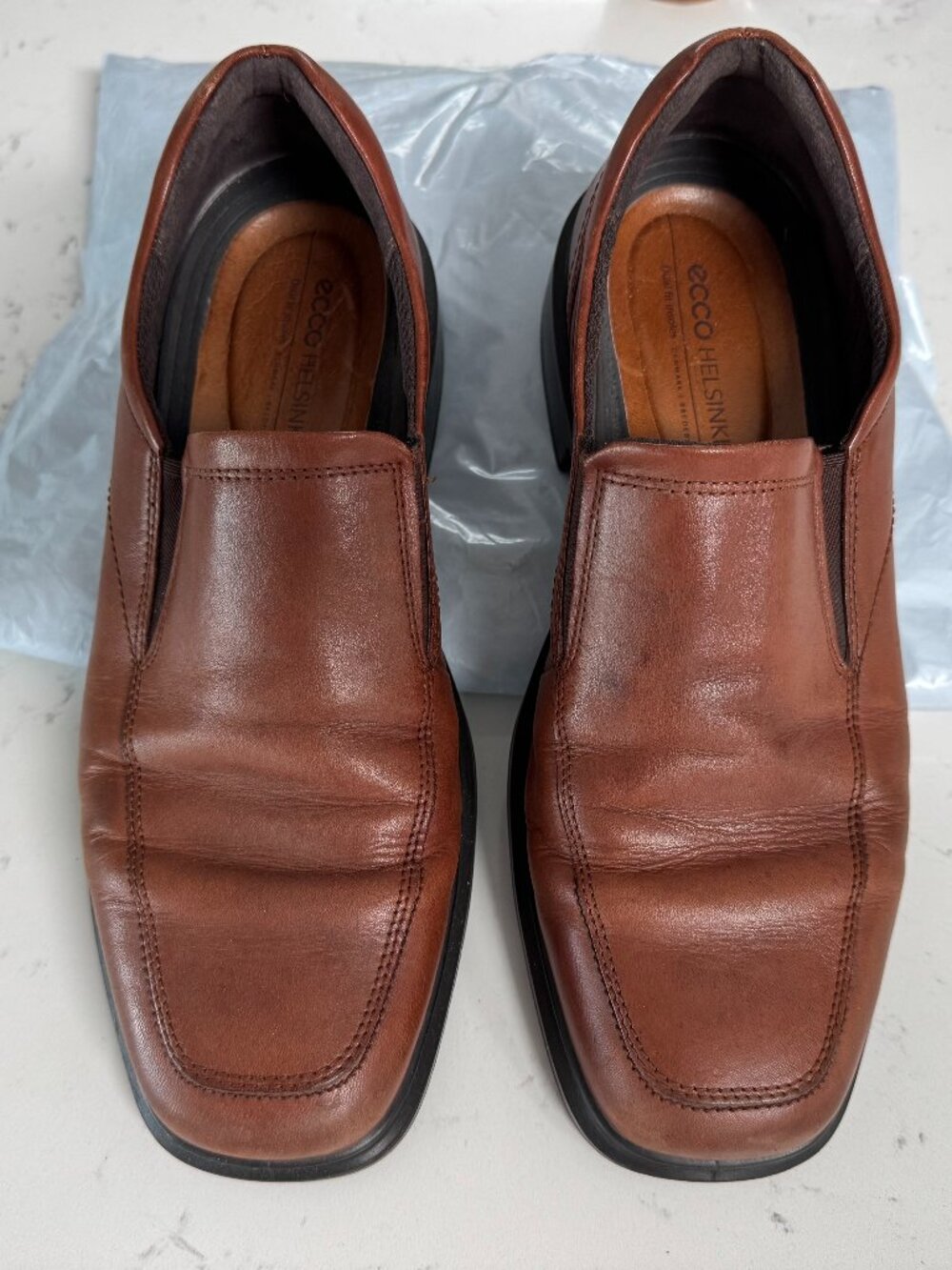 ECCO Men Helsinki 2 Cognac Brown Leather Slip On Dress Shoes Size US9.5 / EU43
